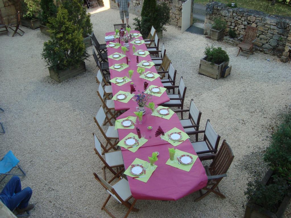 Le Bonheur Dans Notre Pre Vila Sainte-Mondane Quarto foto
